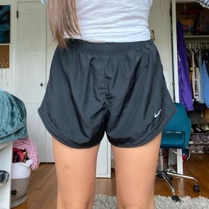 Black nike shorts